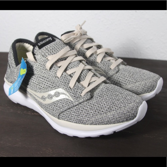 saucony kineta relay mens